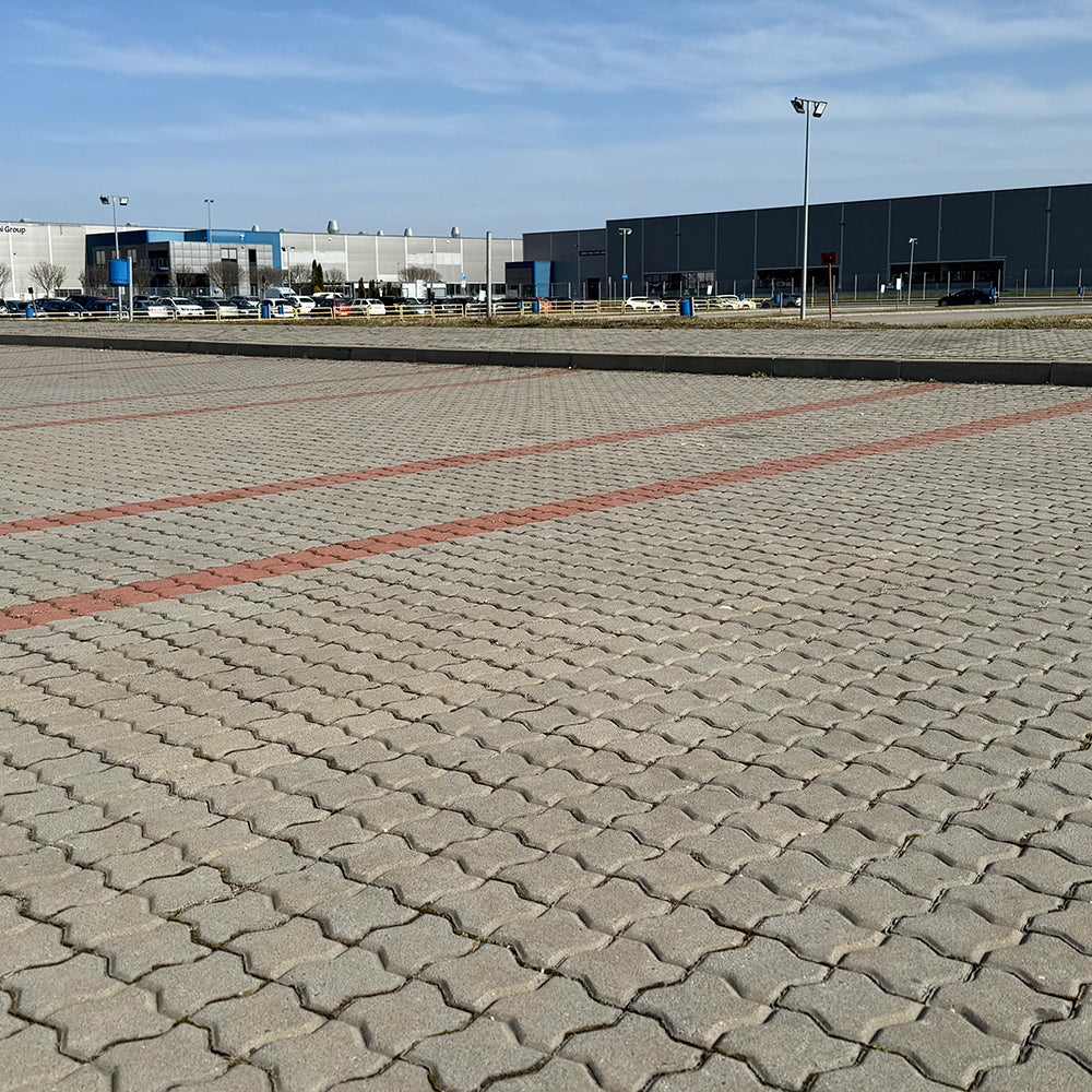 Unileier paving laid on a parking area - Leier