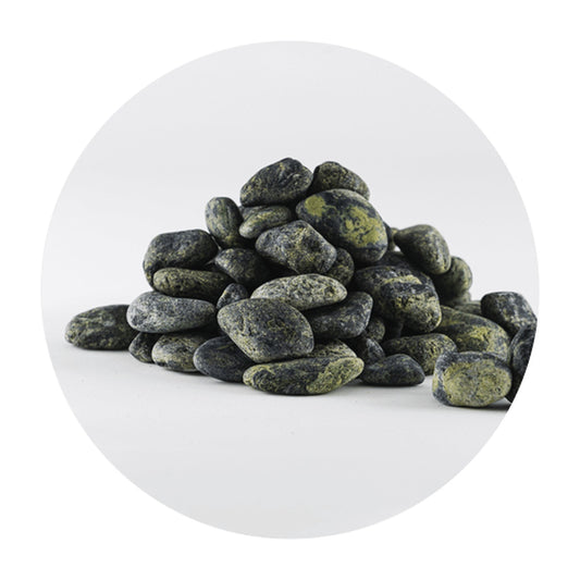 Green Natural Stone Pebbles for Gardens and Landscaping – rounded stones and natural colour